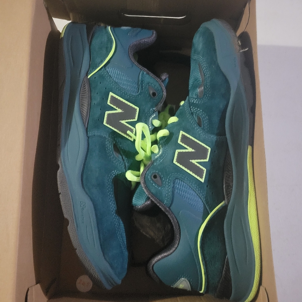 New balance  1010 Tiago slightly used size 12